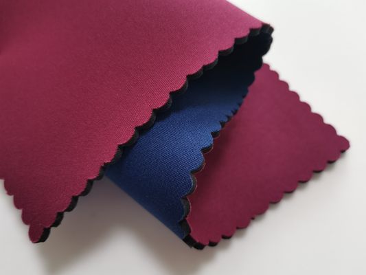 Il doppio strato parteggiato perforato del tessuto del neoprene ha rinforzato l'uso di muta stagna